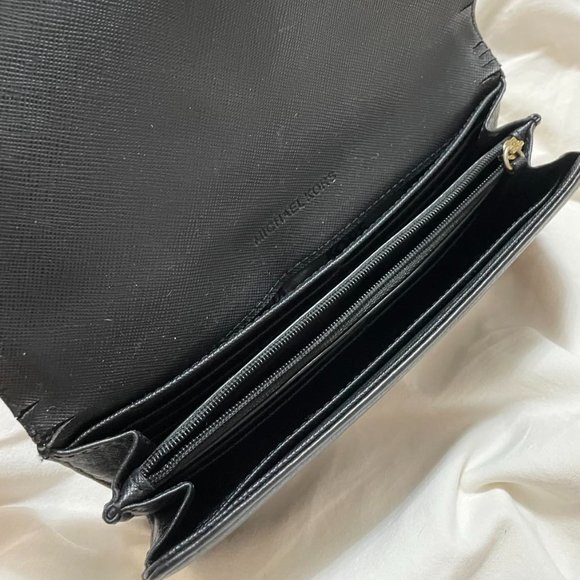 Michael Kors Long Wallet in Black Leather - Picture 2 of 2
